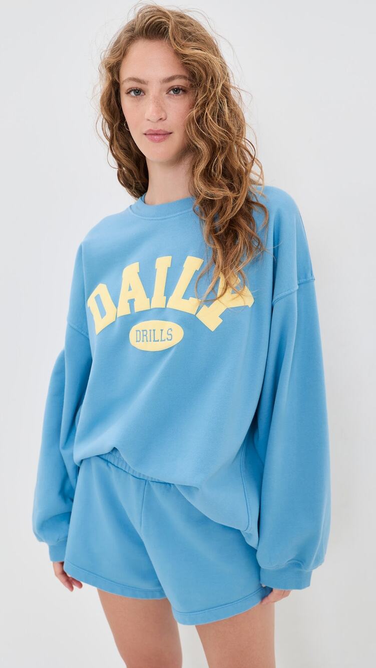 M/L Daily Drills Oversized Crew NWT